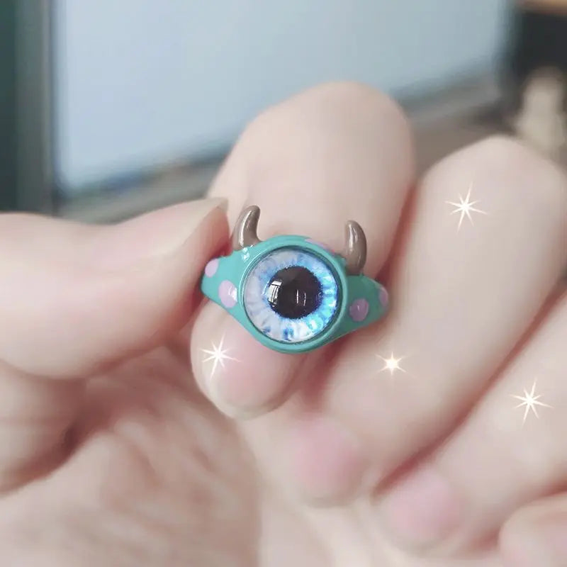 Adjustable Punk Eye Ring – Cute & Creepy Jewelry for Women